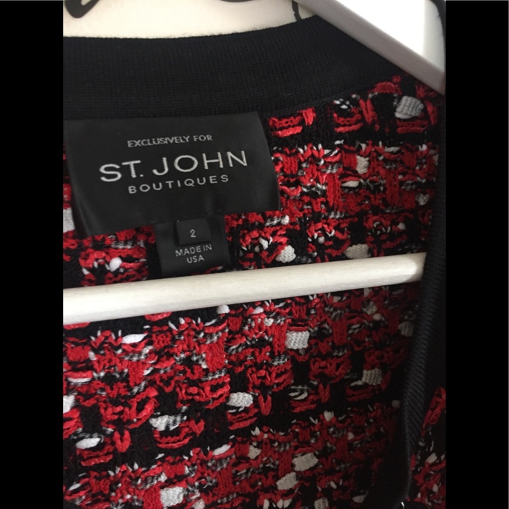 St. John Tweed Blazer - image 3